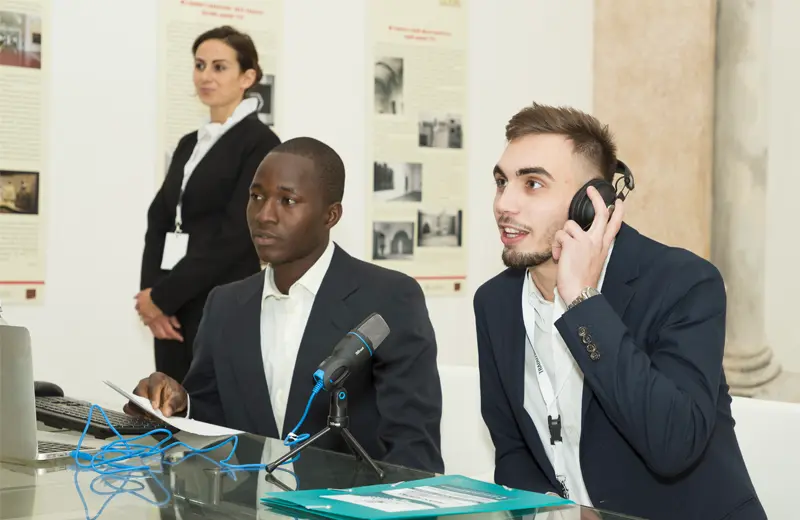 Interpretariato di trattativa a Pesaro per meeting B2B